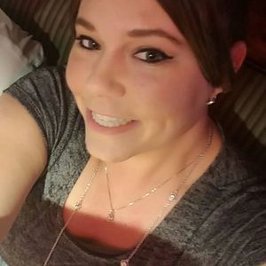 Meet your Posher, Cassy